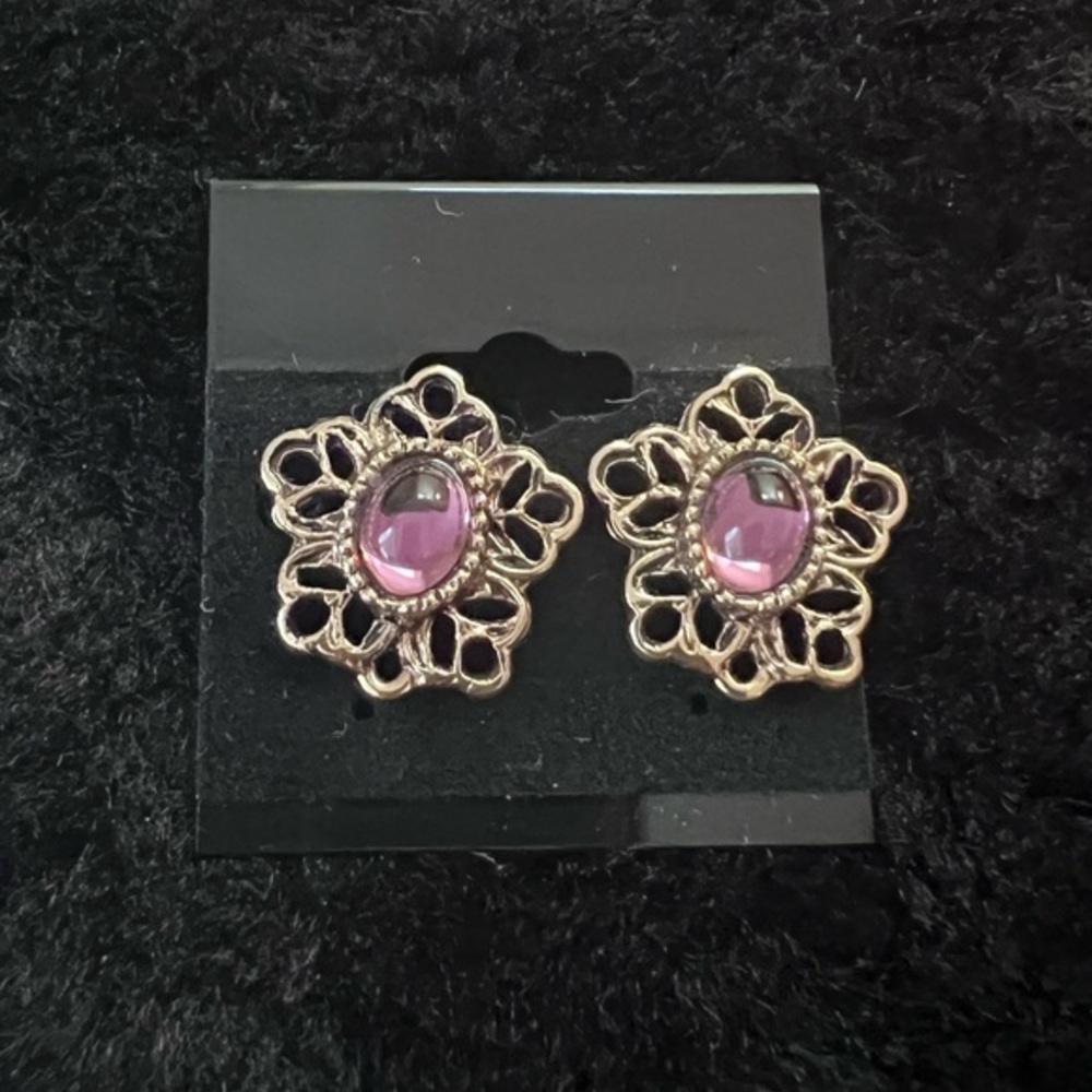 Vintage Gold Flower Design Fashion Costume Earrings -Purple Gem Good Condition!